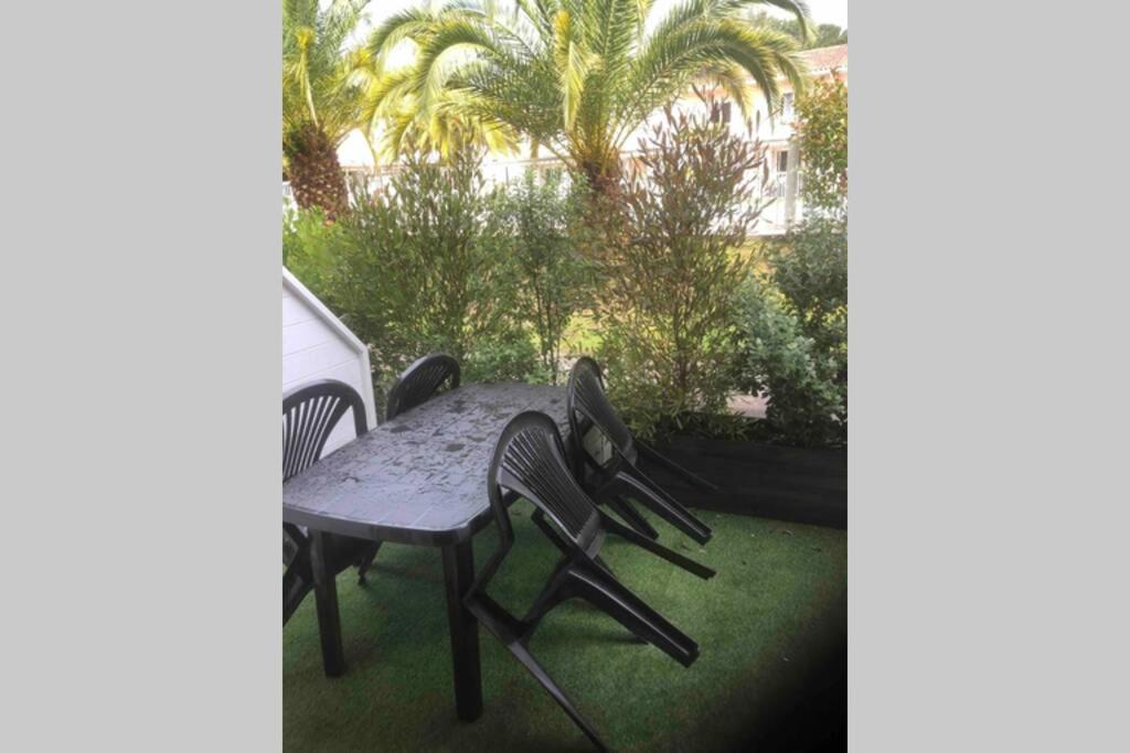 Appartement Residence Avec Piscine A Anglet Limite Biarritz エクステリア 写真